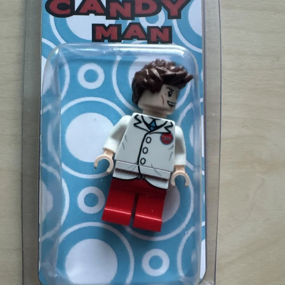 New Lego Sweet Pete’s CANDY MAN exclusive brickloot minifigure